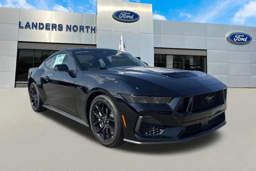 2025 Ford Mustang GT Premium photo 1