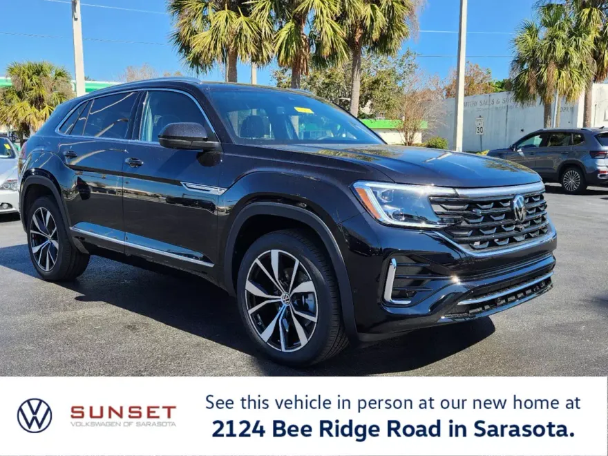 2025 Volkswagen Atlas Cross Sport SEL Premium R-Line photo 1