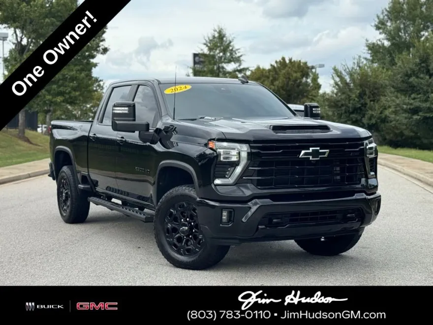 2024 Chevrolet Silverado 2500HD LT photo 1