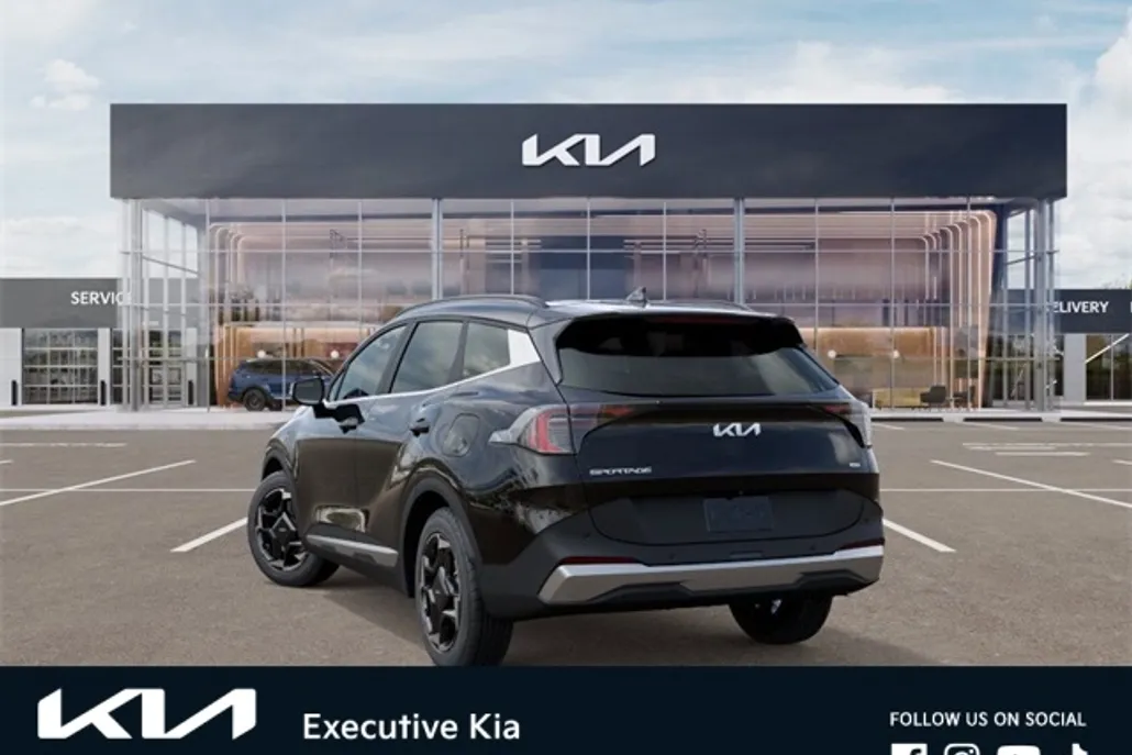 2026 Kia Sportage EX photo 1