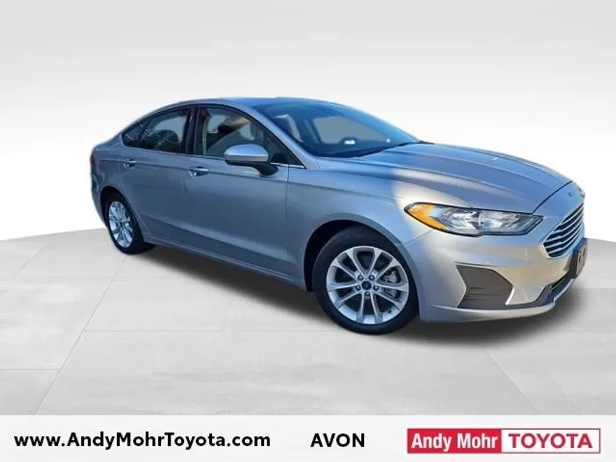 2020 Ford Fusion SE Hybrid photo 1