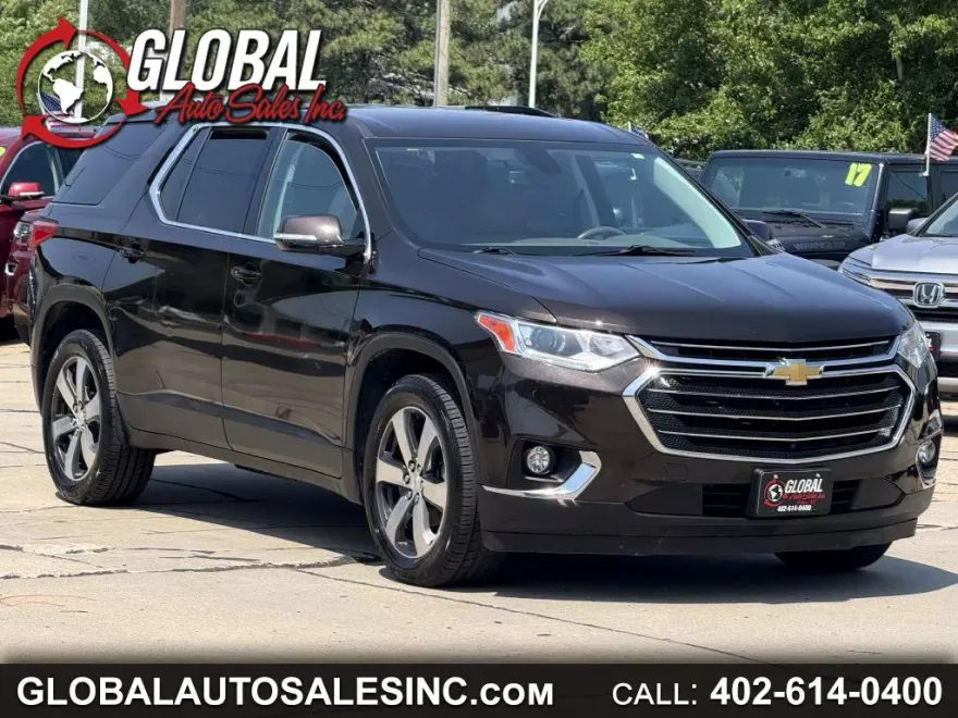 2018 Chevrolet Traverse Leather 3LT photo 1