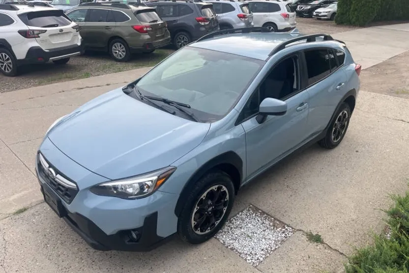 2022 Subaru Crosstrek Premium photo 1