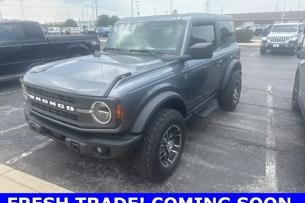 2024 Ford Bronco Black Diamond photo 1