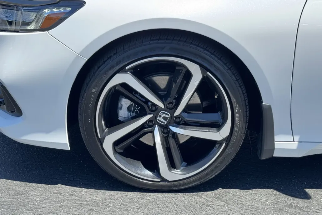 2022 Honda Accord Sport photo 1