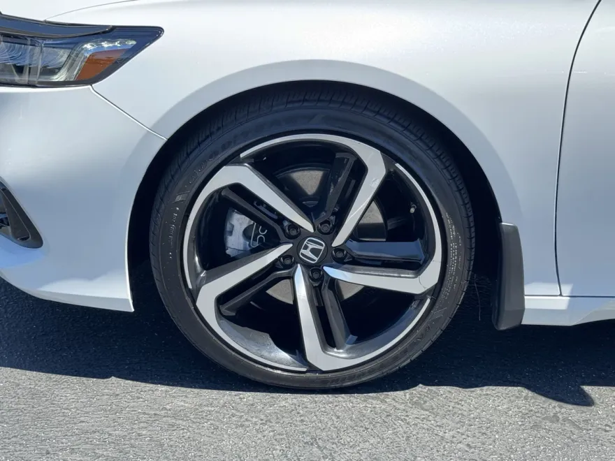 2022 Honda Accord Sport photo 1