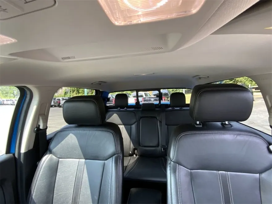 2023 Ford Ranger Lariat photo 1