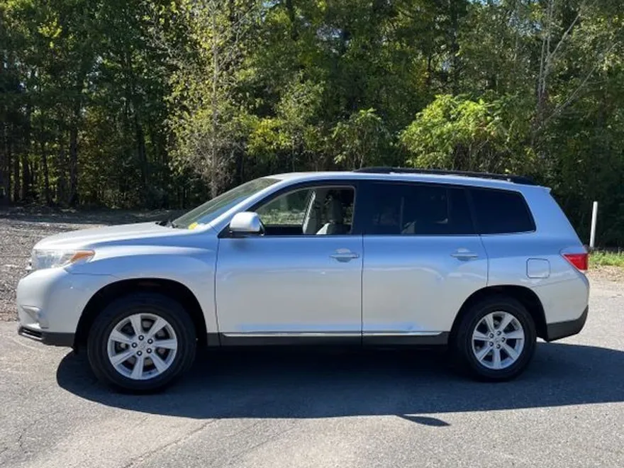 2013 Toyota Highlander Limited photo 1