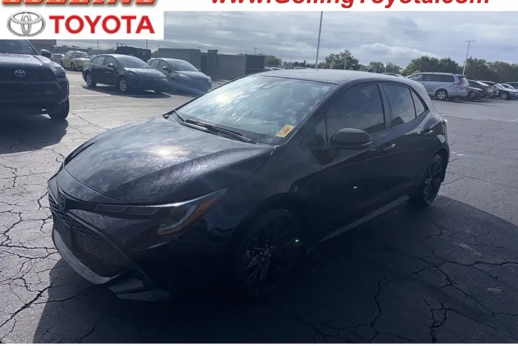 2022 Toyota Corolla SE Nightshade Edition photo 1