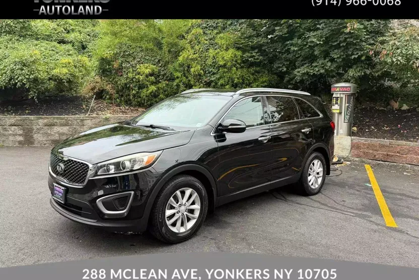 2016 Kia Sorento LX photo 1