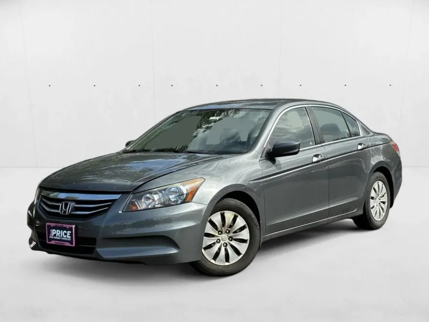 2012 Honda Accord LX photo 1