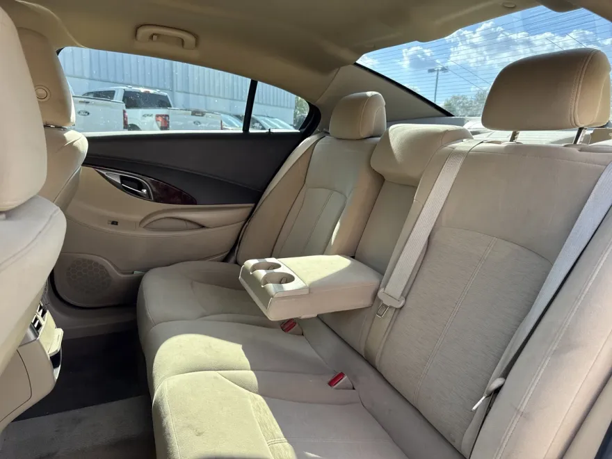 2012 Buick LaCrosse Base photo 1