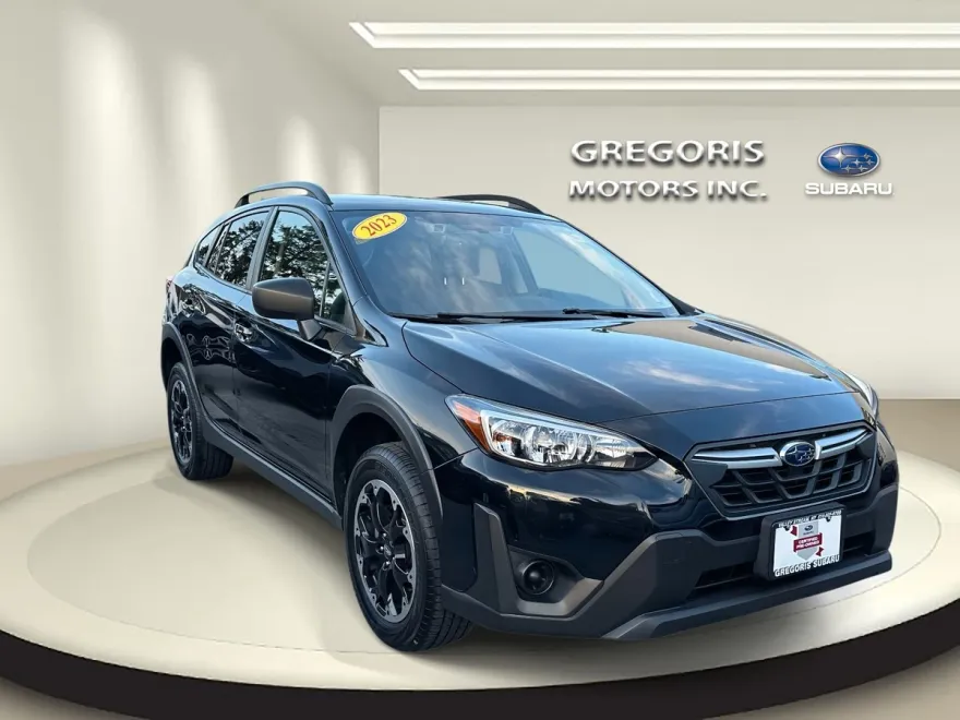 2023 Subaru Crosstrek Base photo 1