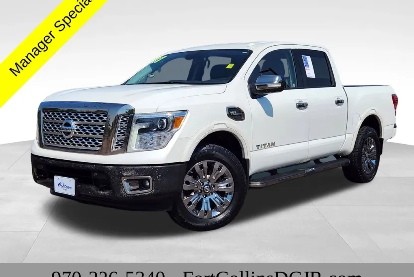 2017 Nissan Titan Platinum Reserve photo 1