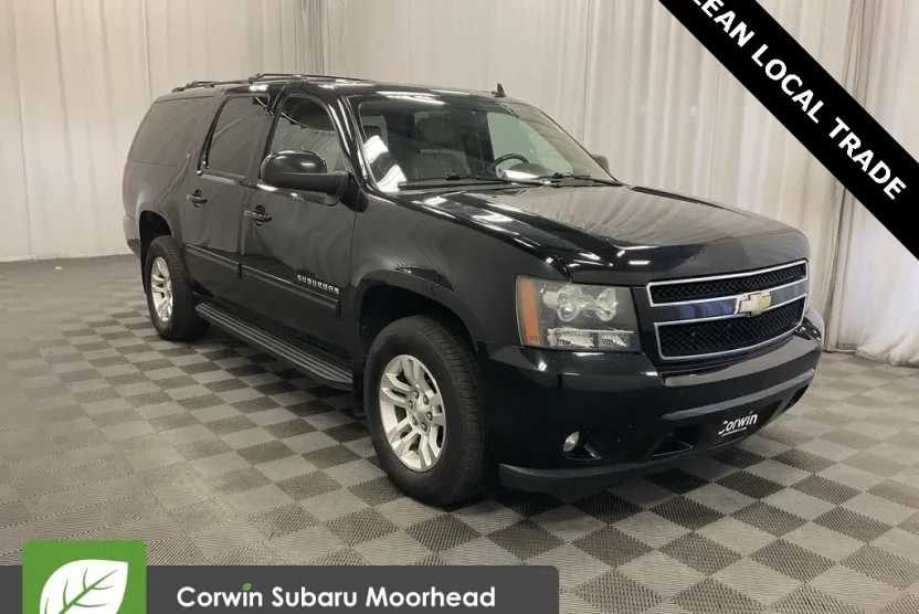 2011 Chevrolet Suburban 1500 photo 1