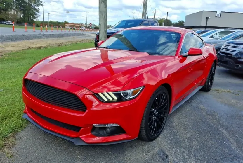 2016 Ford Mustang EcoBoost Premium photo 1