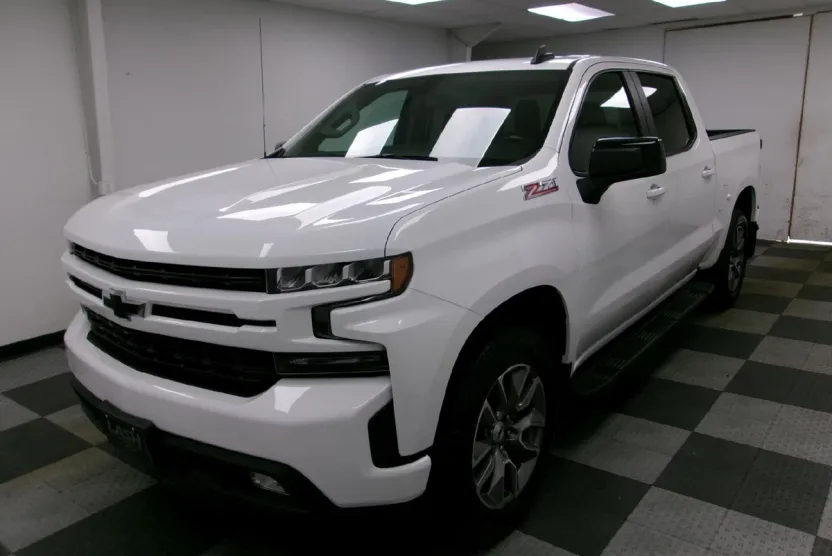 2022 Chevrolet Silverado 1500 RST photo 1