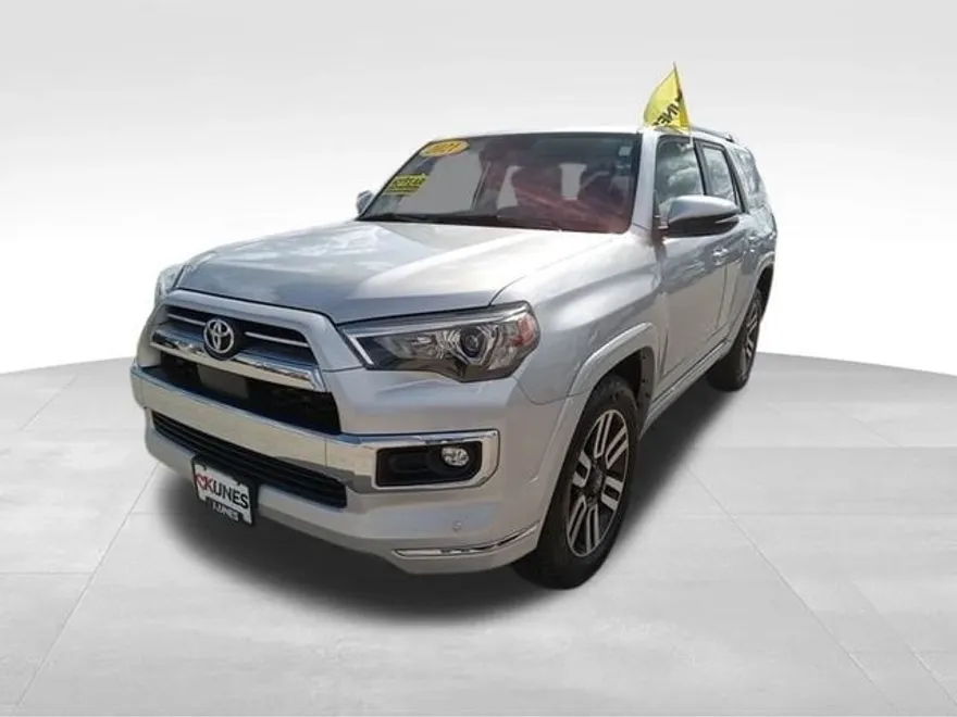 2021 Toyota 4Runner Limited photo 1