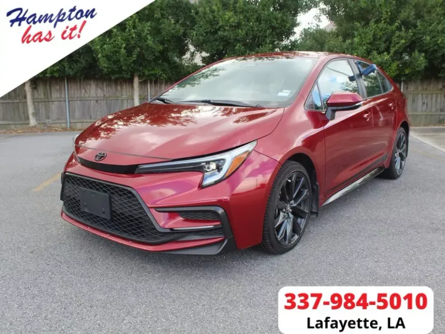 2024 Toyota Corolla SE photo 1