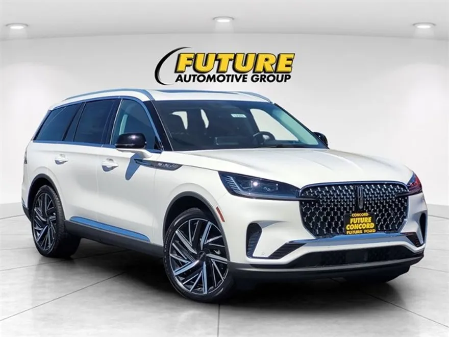 2025 Lincoln Aviator Reserve photo 1