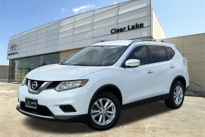 2014 Nissan Rogue SV photo 1