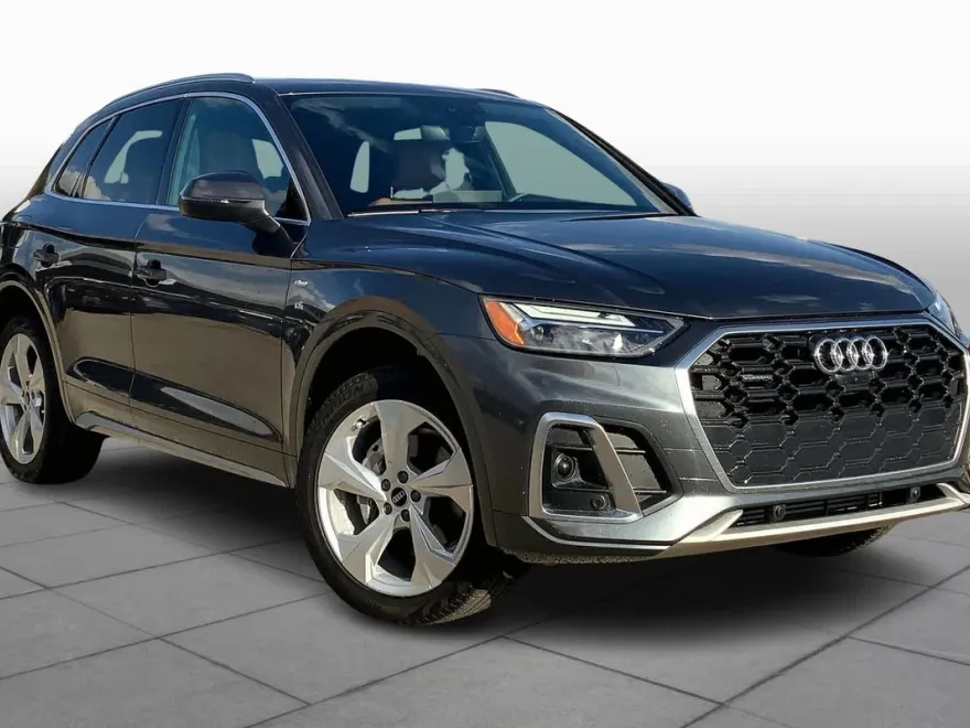 2024 Audi Q5 S line Premium Plus 45 TFSI photo 1