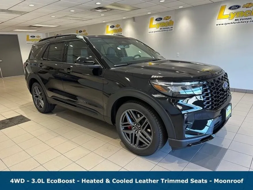 2025 Ford Explorer ST photo 1