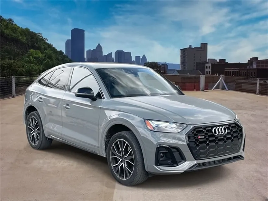 2022 Audi SQ5 Premium Plus photo 1