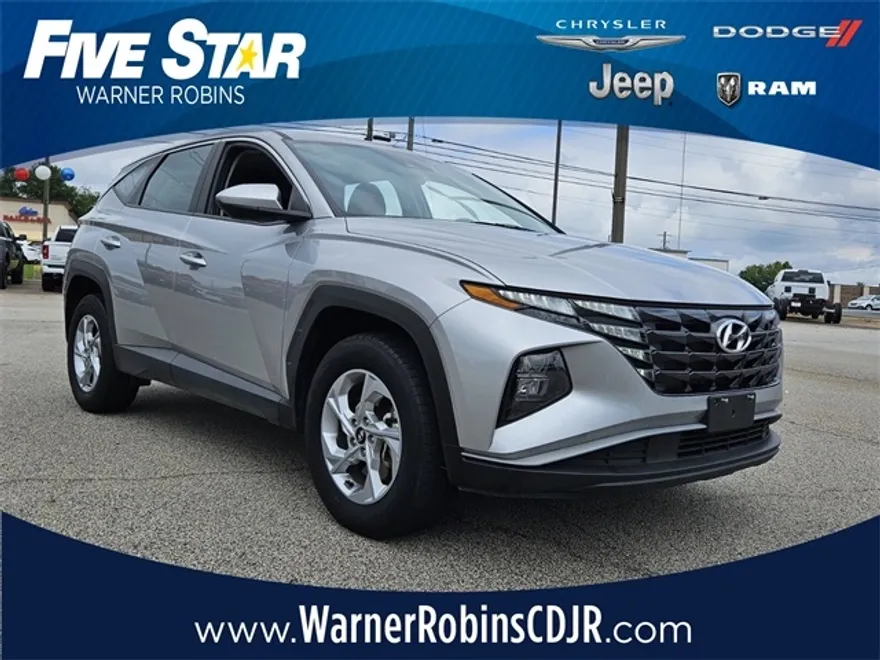 2024 Hyundai Tucson SE photo 1