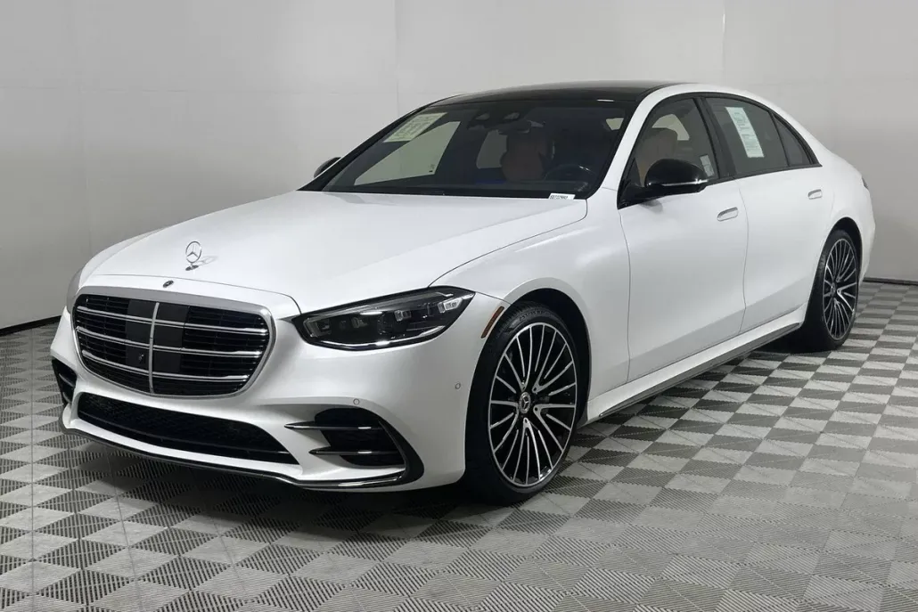 2024 Mercedes Benz S 580 4MATIC photo 1