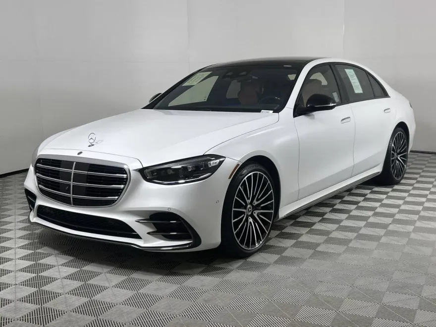 2024 Mercedes Benz S 580 4MATIC photo 1
