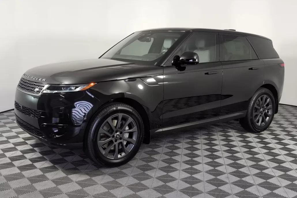 2025 Land Rover Range Rover Sport P360 S photo 1
