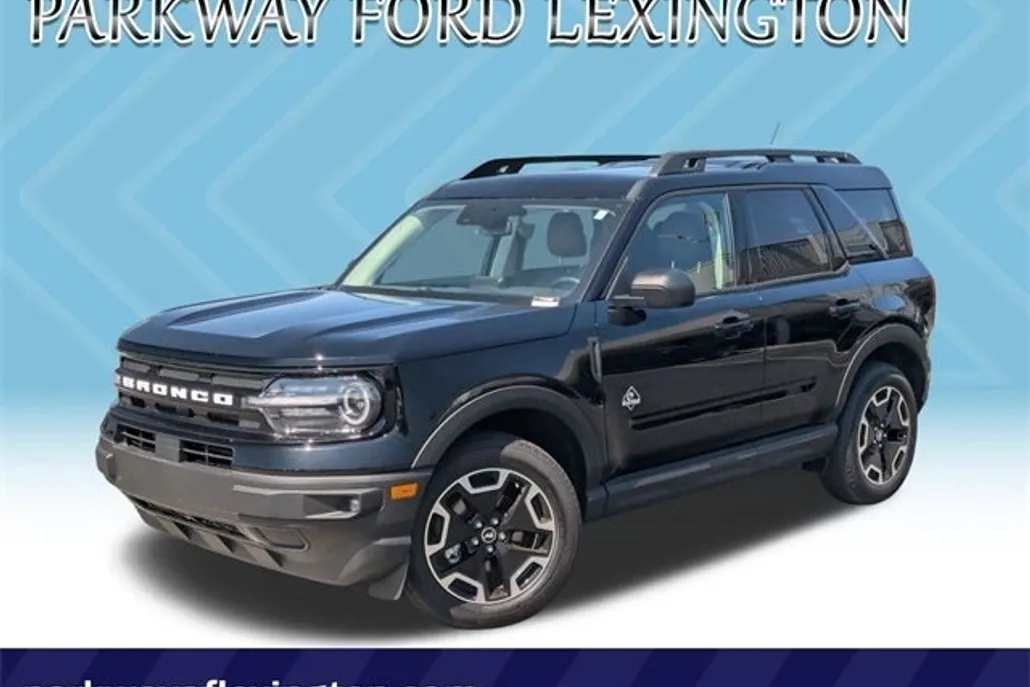 2024 Ford Bronco Sport Outer Banks photo 1