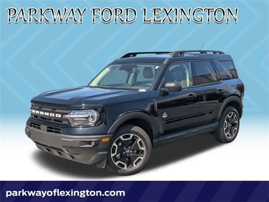 2024 Ford Bronco Sport Outer Banks photo 1