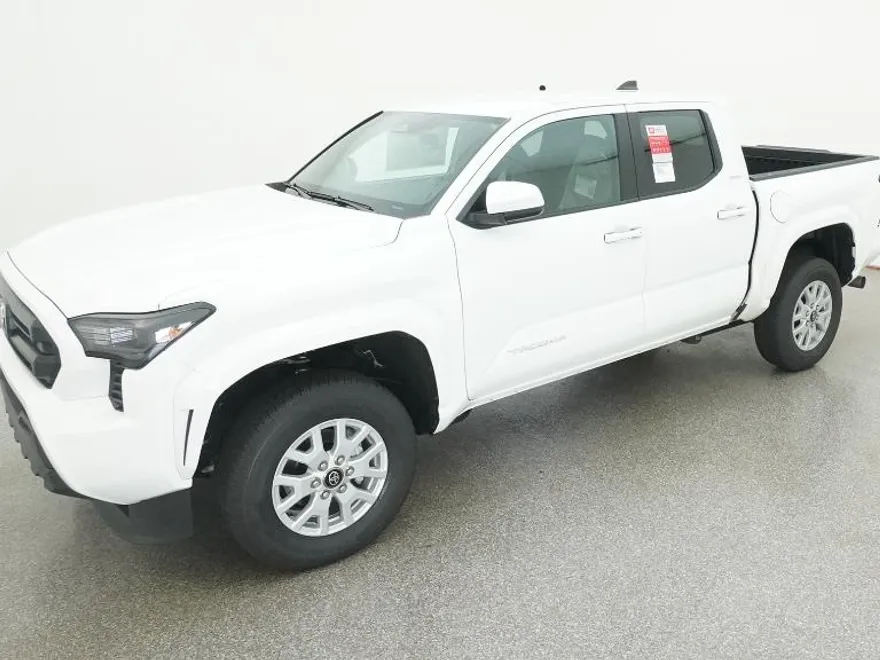 2025 Toyota Tacoma SR5 Double Cab photo 1