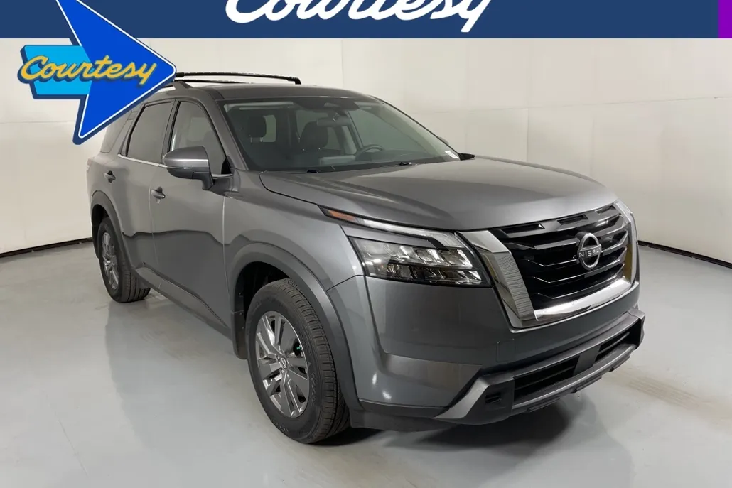 2025 Nissan Pathfinder SV photo 1