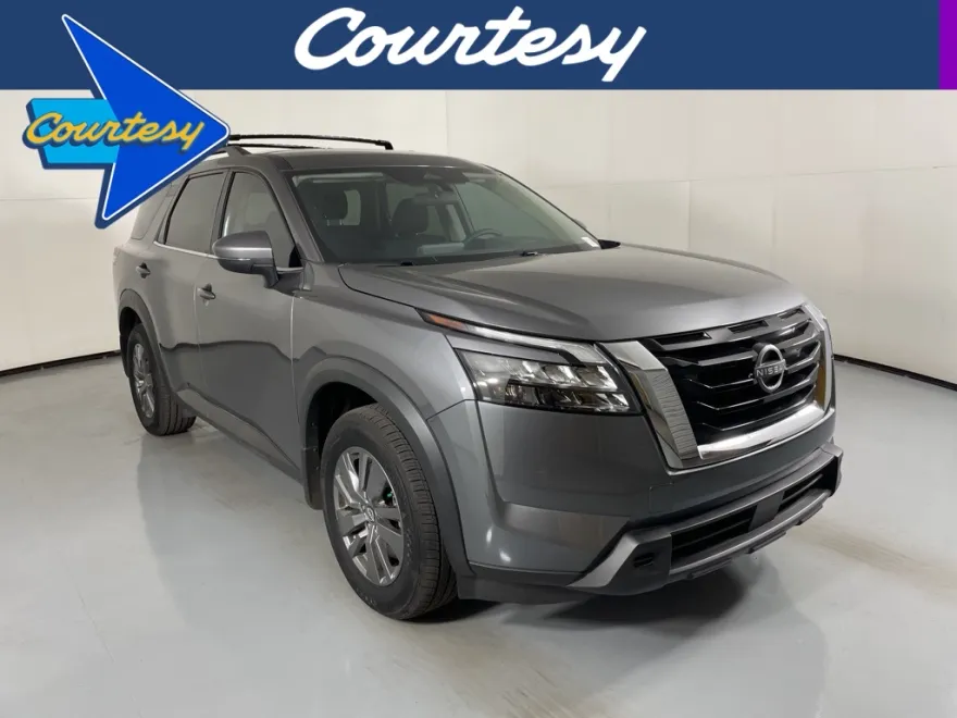 2025 Nissan Pathfinder SV photo 1