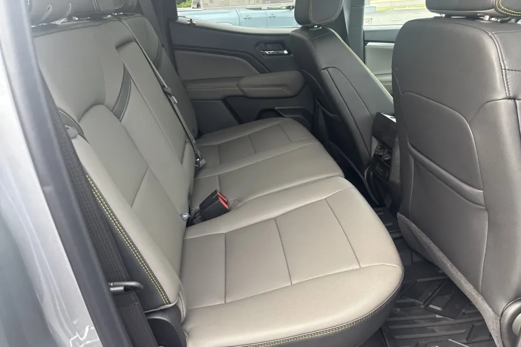 2025 Chevrolet Colorado ZR2 photo 1