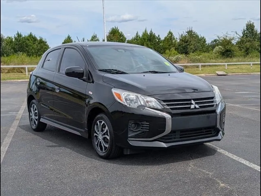 2021 Mitsubishi Mirage ES photo 1