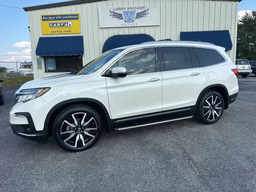 2019 Honda Pilot Elite photo 1