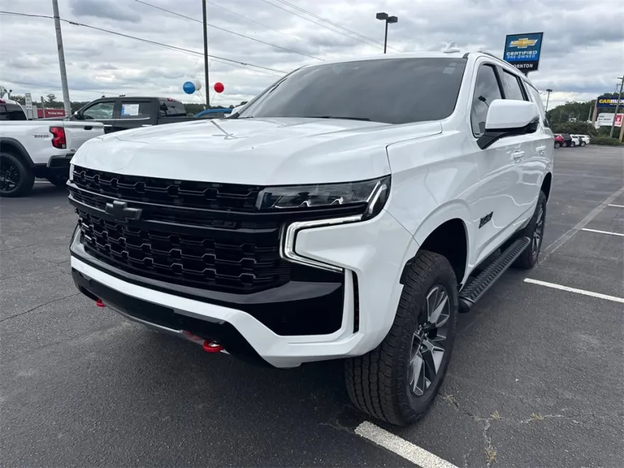 2024 Chevrolet Tahoe Z71 photo 1