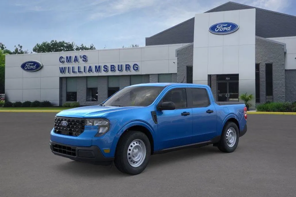 2025 Ford Maverick XL photo 1