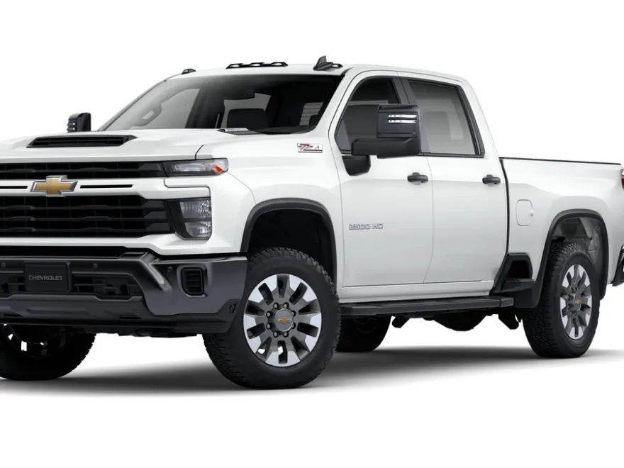 2025 Chevrolet Silverado 2500HD Custom photo 1
