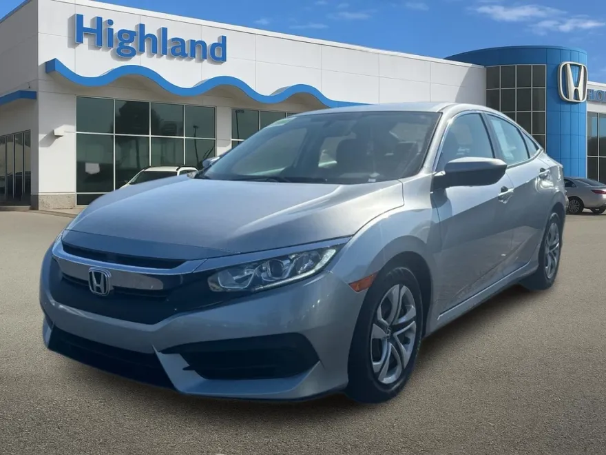 2018 Honda Civic LX photo 1
