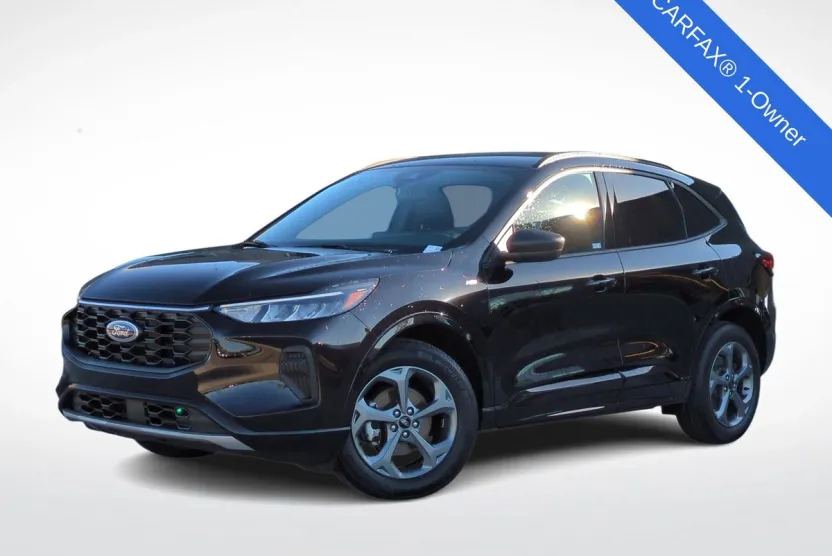 2023 Ford Escape ST-Line photo 1