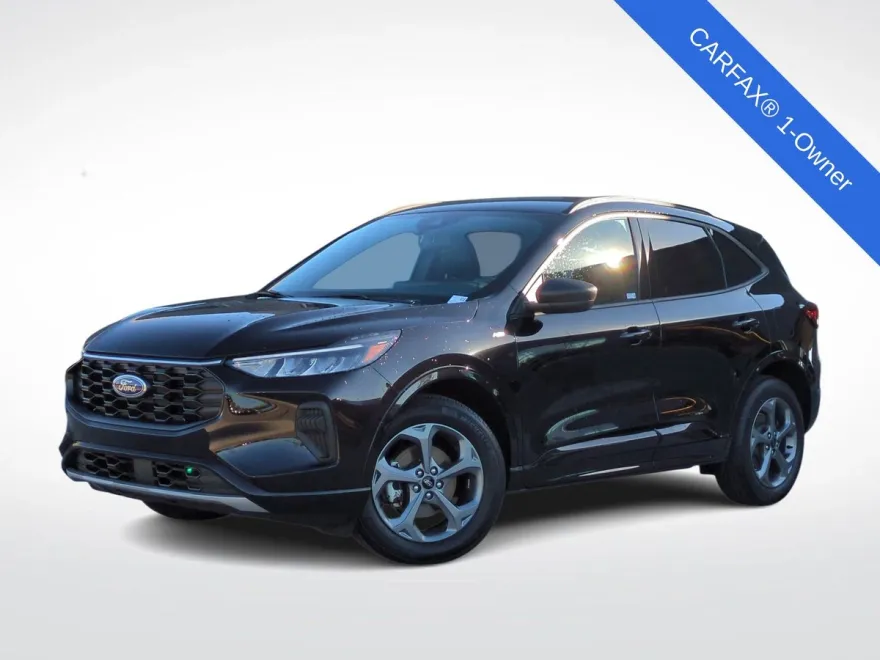 2023 Ford Escape ST-Line photo 1