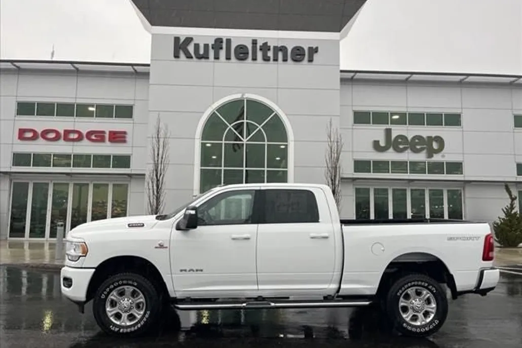 2024 Ram 2500 Big Horn photo 1