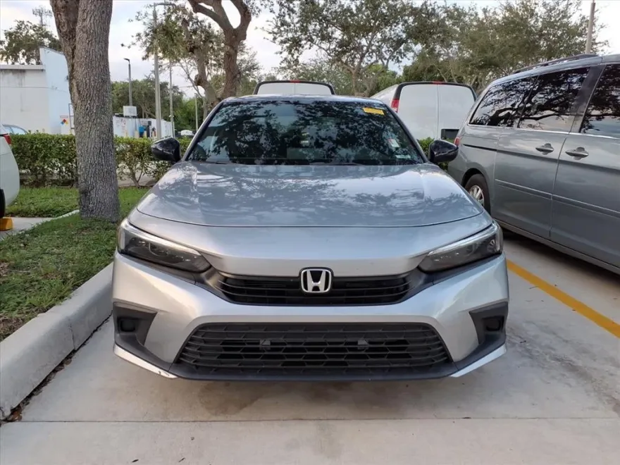 2023 Honda Civic Sport photo 1