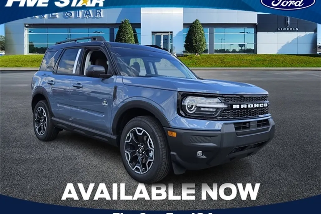 2025 Ford Bronco Sport Outer Banks photo 1