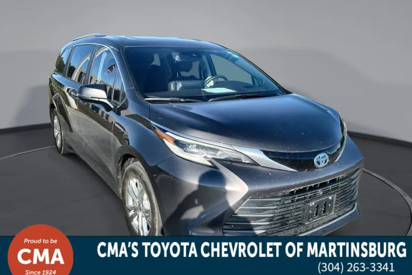 2023 Toyota Sienna Platinum photo 1